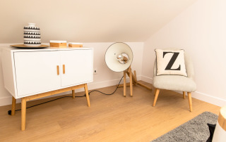 salon scandinave agencé par MJ Home & mis en valeur par Tiphanie FOGEL